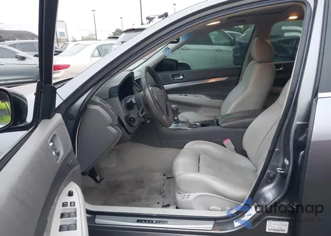 2012 Infiniti G37 Journey z USA, uszkodzony, nr VIN JN1CV6APXCM621632